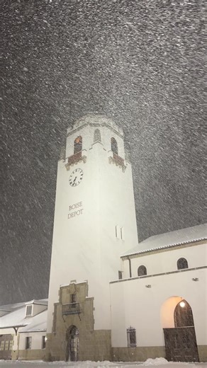 16K views · 271 reactions | Snow falling at the Boise Depot this morning. #Idaho #Boise #winter #snow | CBS 2 Boise | Facebook