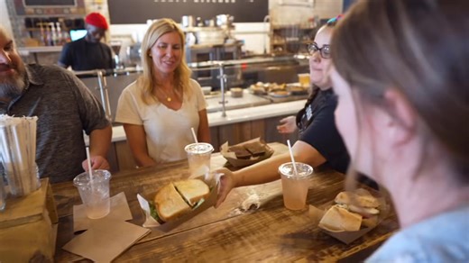 52K views · 651 reactions | ✨Welcome to our hometown!✨ We can’t wait to show you around our three charming communities in the heart of Florida. Endless possibilities await you in Sebring, Avon Park, and Lake Placid! #VisitSebring #LoveFL | Visit Sebring | Facebook