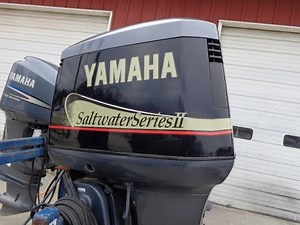 6M4A65 Used 1998 Yamaha S250TXRW OX66 250HP 2-Stroke Outboard Boat Motor 25" Shaft
