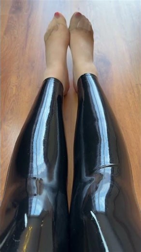 #feet #tights #latex