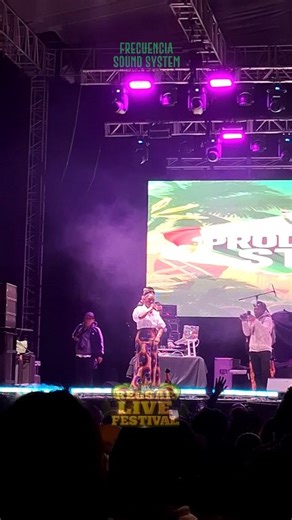 HEMPRESS SATIVA en el Reggae Live Festival #frecuenciasoundsystem #reggae #music #fblifestyletyle #musicaycultura #mexico | Frecuencia Sound System