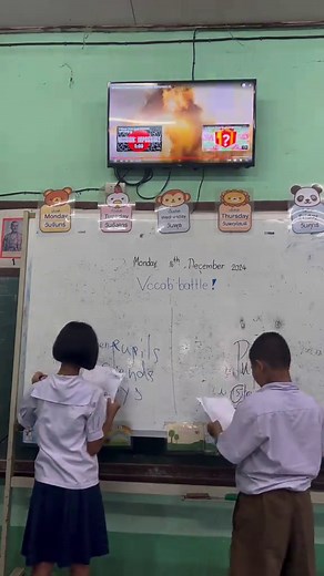 Engaging Vocabulary Battle Game for English Learning