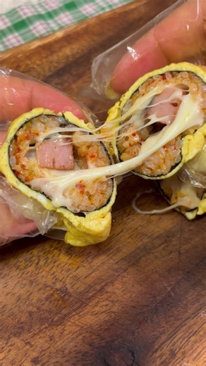 Delicious Kimbap Roll Recipe with Easy Kimchi