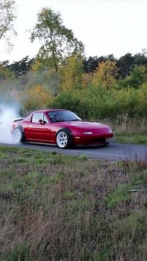 Mazda Miata Burnout
