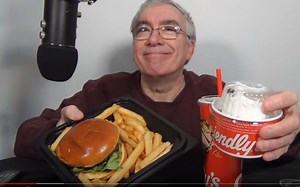 【Morpheus】Friendly's汉堡、薯条、圣代冰淇淋、冰茶