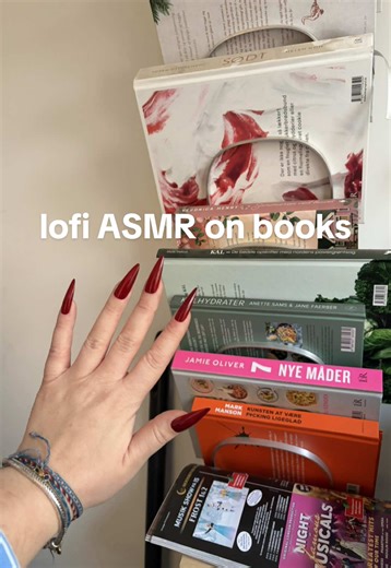 Lofi ASMR on (cook) books 📚 Saw these at my fam in law’s place so had to tap & scratch 💅 #asmr #asmrsounds #asmrtriggers #asmrcommunity
