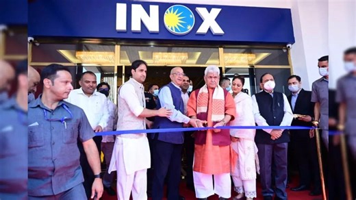 Kashmir gets a movie theatre after 3 decades and its 1st multiplex ever; Valley's 1st shows are Kollywood's gifts