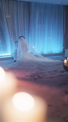 The runaway bride and the lonely prince on white horse #ChineseDrama #hotdrama #Cdrama #追劇 #她的昼与夜 | 娱剧观察喵Meow Cdrama