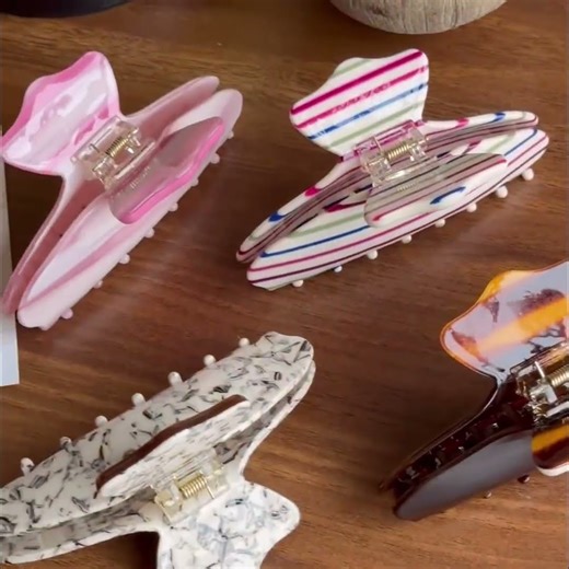 Hand-Polished Acetate Claw Clips Streamlined Workflow