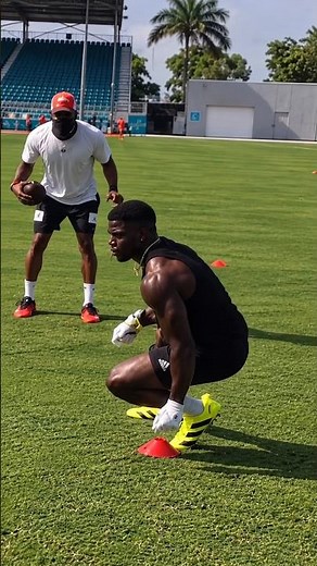 Tyreek Hill How They Supposed To…