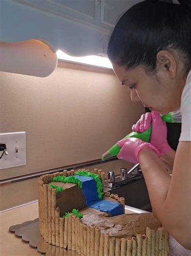 Venezuelan Entrepreneurs in Cake Decorating