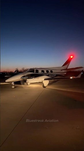 RARE 1/25 Beechcraft Royal Turbine Duke taxiing in and shutdown #aviation #beechcraft #airplane