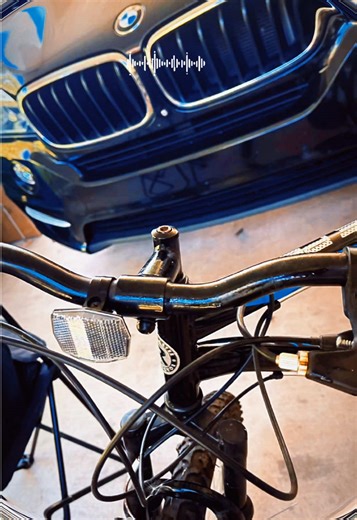 Got the bike out, cleaned it up, might have to ride to the beach in a bit on this beautiful warm Saturday down here on the Gulfcoast. #explorepage✨