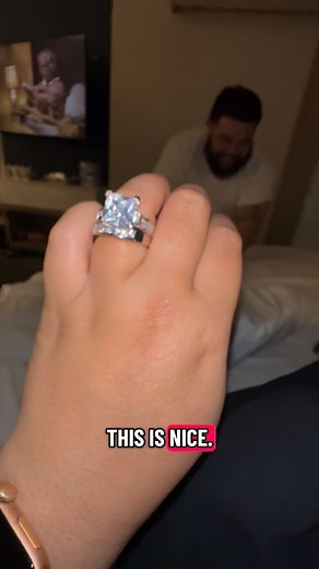 Sovieti Hifo Sekona on Instagram: "Ngl, I get soooo many compliments on this ring & so many ppl be tripping out at how much my husband actually paid for it 😅🙌 Yall better grab it while it’s on SALE‼️💍"