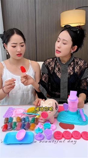 आखिर खिलौने से ढेर सारा नूडल्स बना दिया ll Carriage House wooden artist ll #cartoon #shortvideo