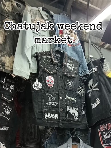 Chatuchak weekend market#punk #punkrock #punknotdead #customjacket #tiktok @Jeab custom lab @Jeab custom lab @Jeab custom lab