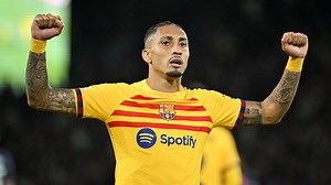 Premier League rumors: Raphinha to United, Duran to Barcelona, Henderson to stay