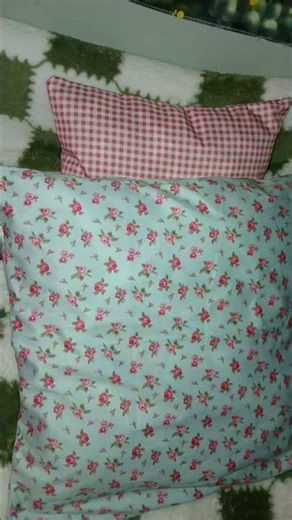 handmade cushion cover envelope style vintage romantic flowers #customcushion #cushioncover #sewing