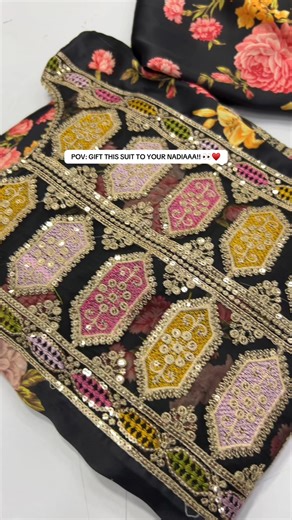 Flat 60% OFF | For a Limited Time Only ✅ Elegance meets artistry the Bulbul Digital Embroidery 3-Piece features rich threadwork, digital motifs, and a premium semi-pure fabric that feels just as good as it looks. 💫 Now Rs. 4,750 only (Was Rs. 9,780) ✔ Intricate digital embroidery & fine detailing ✔ Perfect festive & semi-formal wear ✔ Limited stock – shop before it’s gone! 👉 Shop Now: malbusaat.pk/ #Malbusaat #DigitalEmbroidery #3PieceSuit #LuxuryPret #FestiveWear #StyleStatement #60Off | Malb