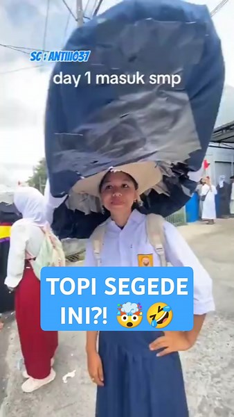 First day of junior high school wearing a hat this big 🤣 #shorts #viral #pov