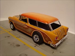 Vintage models and box art.