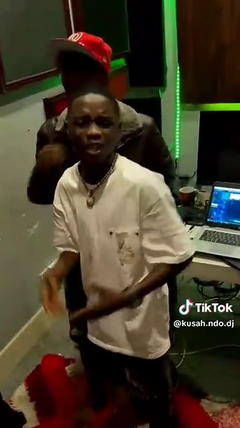 dj zima mziki ,,,@Kiddy hunter @SINGELI TRENDING 🎶 @djmushizo_Utawauwa @Champion_Katoto✨ @collypiano💙💥 @chamiy_jr @Dogo Paten @mdogo sajent ##kenyatiktok #kingofsingeli