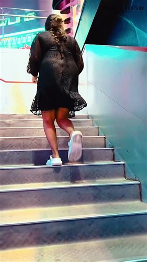 𝔸𝕤𝕨𝕒𝕟𝕪 on Instagram: "Apple Laptop Penney😌"