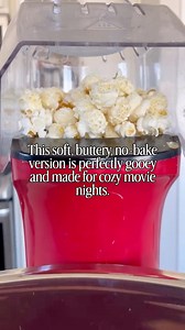 615K views · 3.6K reactions | This recipe makes a MASSIVE batch, perfect for sharing! Feel free to halve it if you want, however there is no shame in whipping up a big batch for yourself! Recipe in comments! Cooking with Karli popcorn | caramel | caramel popcorn | movie night | baking | baker | relatable | date night | girls nights | autumn | fall desserts | Cooking with Karli | Facebook