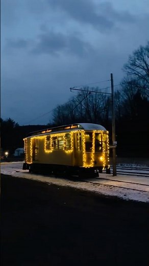 SNOWY SHELBURNE FALLS TROLLEY #snowday #trolley #wintertravel #massachusetts