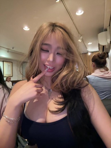 Annie Zheng (@cellow111)’s videos with som original - driel