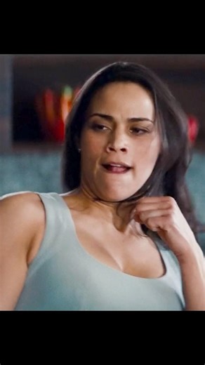 🎬 Mission: Impossible - Ghost Protocol (2011)-When Girls Fight, It’s Intense! 🤯