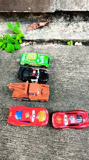Unboxing and Review: Disney Pixar Cars | Lightning McQueen, McQueen Truck, Toys #toys #car #mcqueen