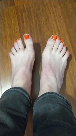 Wiggling boy feet