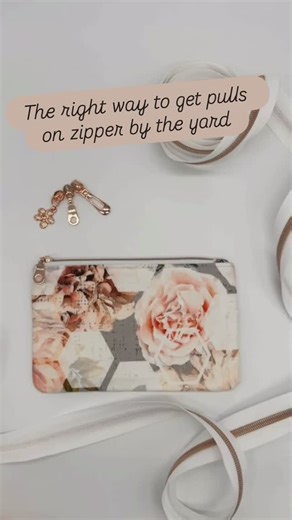 I don’t usually like to argue that there is a “right” way to do things when it comes to bagmaking, since different things work for different people. But this is one time it really does matter! If you don’t get your zipper teeth aligned the correct way you will end up with a crooked zipper, a bubble, or a zipper gusset that doesn’t match at the end. All of these things will affect the look of your finished bag. But don’t worry, it’s an easy fix once you know what you are looking for! And if you m