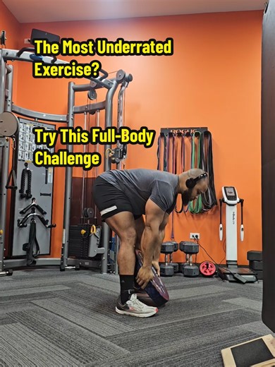 One of the most underrated exercises out there: the plate GTO. This movement packs everything your workout should include: • a hinge for glutes and hamstrings • a press for upper-body strength • a carry for core stability and control That’s three major movement patterns in one exercise. 🔥 Try this challenge: • grab one plate • perform 10 GTO reps in 1 minute • rest for the remainder of the minute • repeat for 3–5 rounds Simple setup. Brutal execution. Total-body results. Train smarter, not busi