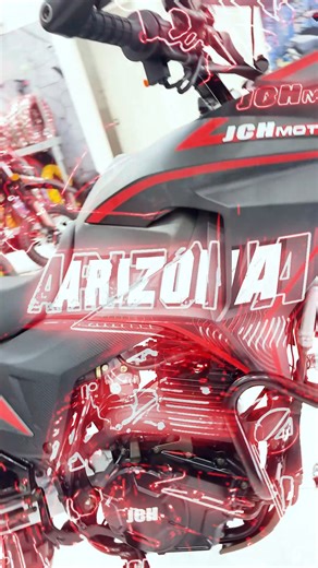 🏍️ La Arizona 250 llegó para ser tu mejor compañera 🚀 ✔️ Potencia que emociona ✔️ Diseño que impone en cada camino 💯 ✨ Vive la experiencia JCH Motos. ✨ Encuéntrala en nuestras tiendas oficiales y distribuidores autorizados a nivel nacional. #Arizona250 #ViajaConEstilo #JCHMotos | JCH Motos