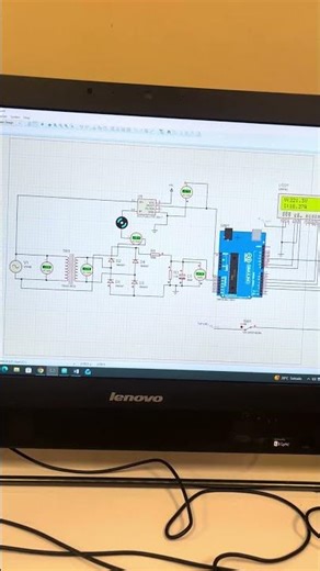 Función del circuito LCD y arduino midiendo voltaje y corriente en ac