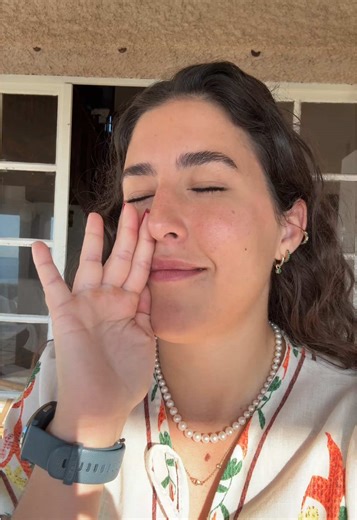 On chiale face à la mer