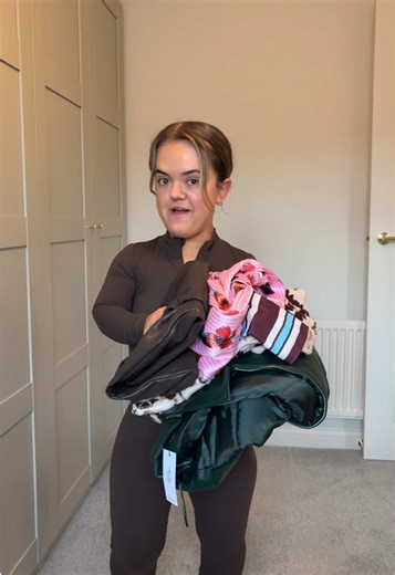 The Best Day for Clothes Alteration in the UK