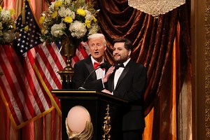 Who Is Hosting SNL This Week? A Certain Hockey Drama Star Makes His Debut