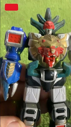 Power Rangers Wild Force Megazord 2001 Bandai