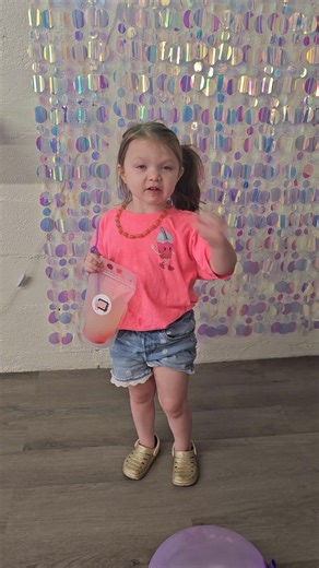 When school’s out and the hunger kicks in, swing by Stay Tooned for an After-School Snack Pack — quick, fun, and kid-approved! 🍕🍭 Plus, Jammer Pouches are available for ALL drinks 🥤🙌 Perfect for little hands and on-the-go afternoons. You got it dude! 👍🏻💛 | Stay Tooned - Savannah