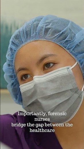 What is a forensic nurse?