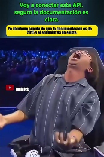 cuando la documentación está vieja y todo devuelve 404 😭 API #DevLife #humor #smartphone #memes