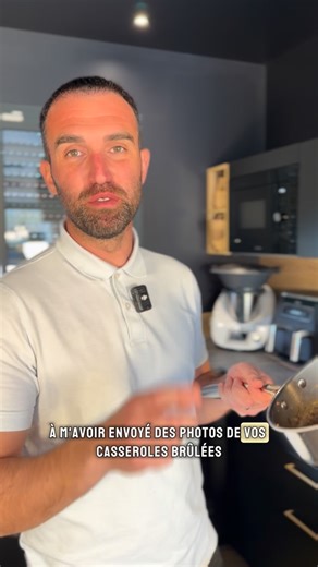 Thomas Cheneau on Instagram: "Astuce pour nettoyer tes casseroles brûlées ! N’hésitez pas à taguer @karine.le.marchand je suis sûre que ça va bien la dépanner 🤣 #astuce #menage #clean #casserole"