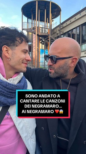 Canto ai Negramaro: Emozioni e Complimenti da Giuliano