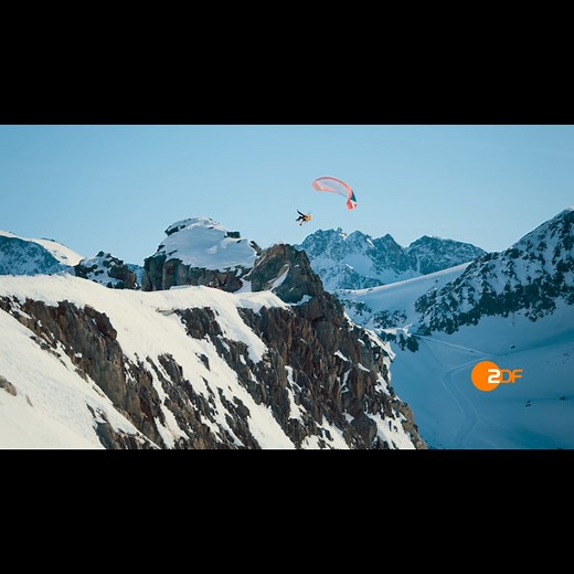 Endlich wieder Action, Spannung und Emotionen - am 2. März startet die neue Staffel im ZDF! Hier schonmal ein kleiner Vorgeschmack... und für die Ungeduldigen unter Euch: Ab morgen, 23.02. geht's schon los in der ZDF Mediathek :-) #DieBergretter #NeueStaffel #baldgehtslos #DerBergruft #Action | Die Bergretter