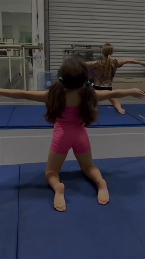 Acro at Star Academy is on another level this year 🤸‍♀️✨ From backbends, elbow stands, and chest stands in warm-up to walkovers, back-handsprings, and more complex sequences… our dancers are putting in the WORK- and it shows! 👏 We are so proud of the acro program we’ve built and continue to grow every single week. The progress we’ve seen already this dance year is truly incredible, and this one-minute highlight reel barely scratches the surface! 💪💙 Here’s to strength, confidence, and the kin