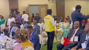 3K views · 66 reactions | Walla ! Salone get talent , dea white man dem dea colay 殺殺殺殺 | Unity Broadcasting | Facebook