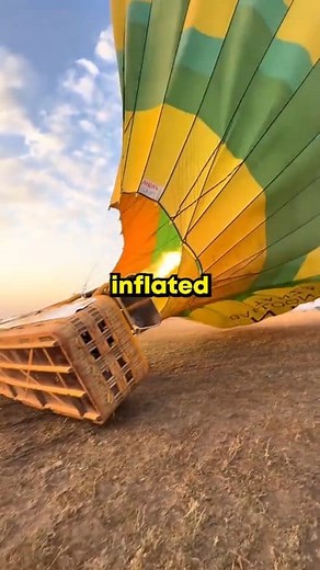 These Passengers Try Not to Move 🎈😱 #hotairballoon #interesting #Amazing | Infinite Universe